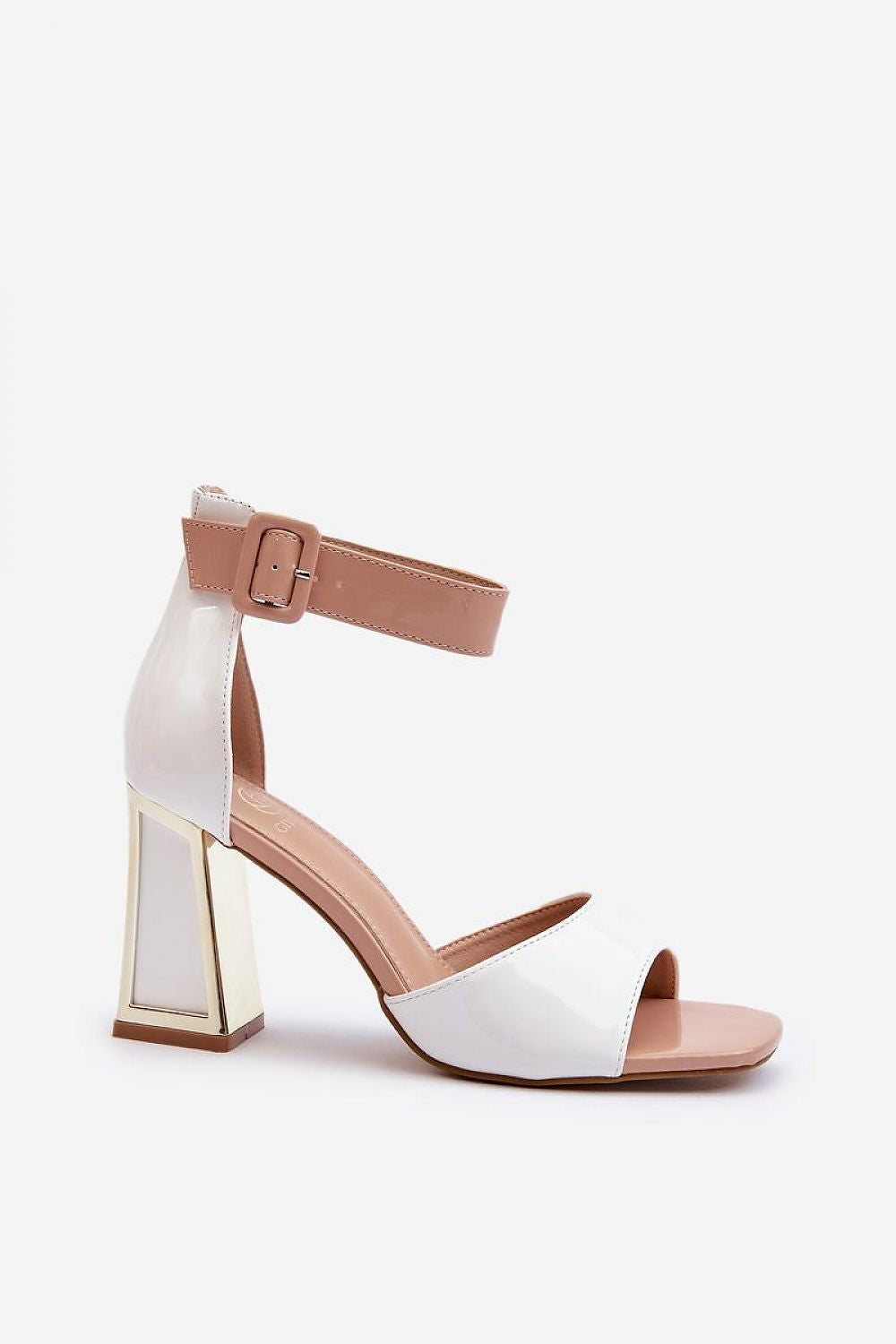 Sandalen mit Absatz Model 195537 Step in style