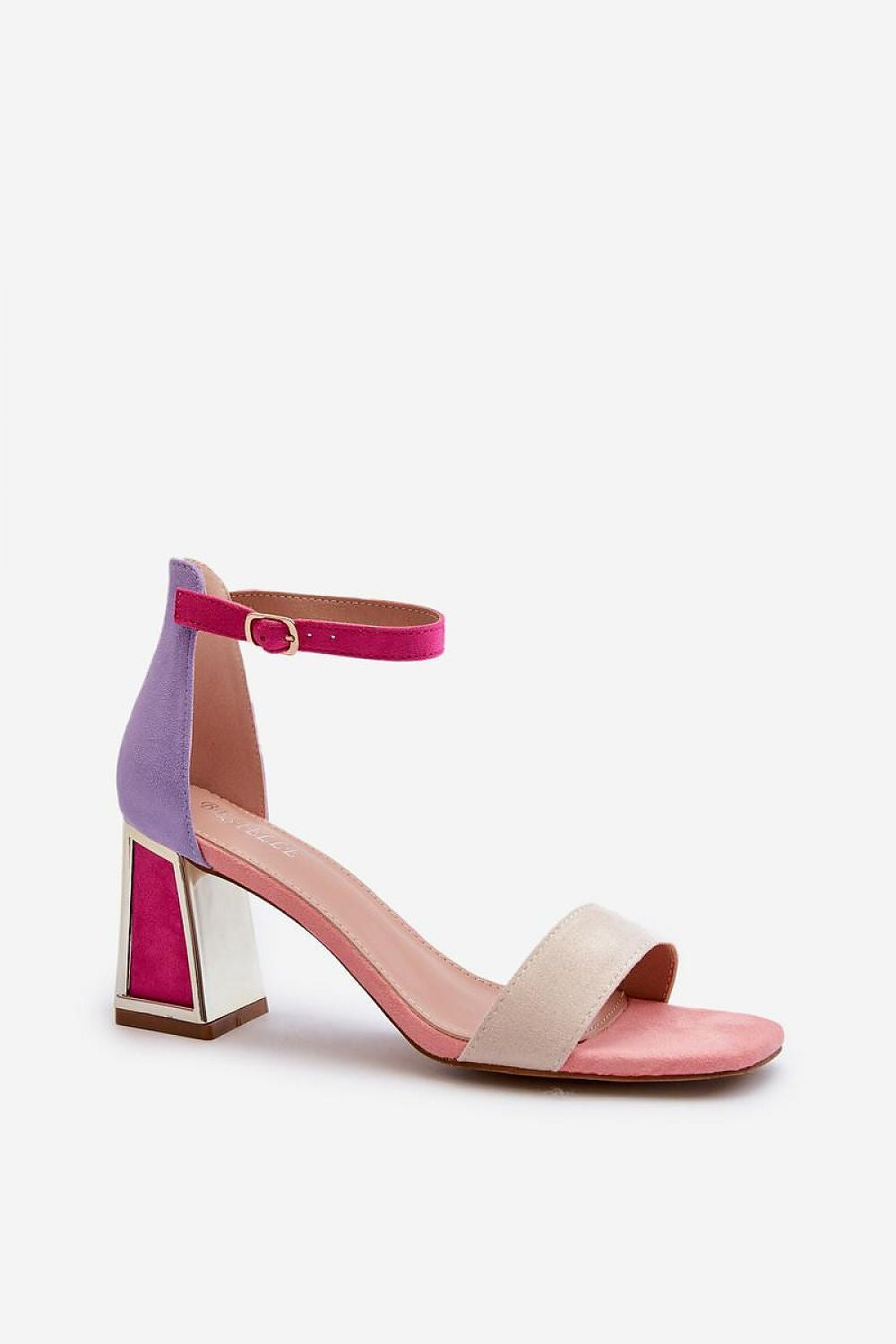 Sandalen mit Absatz Model 195540 Step in style