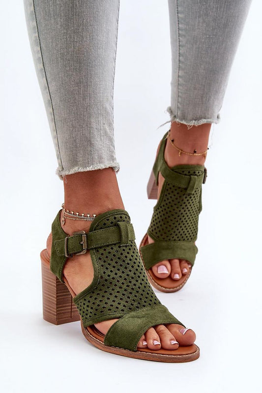 Sandalen mit Absatz Model 195757 Step in style
