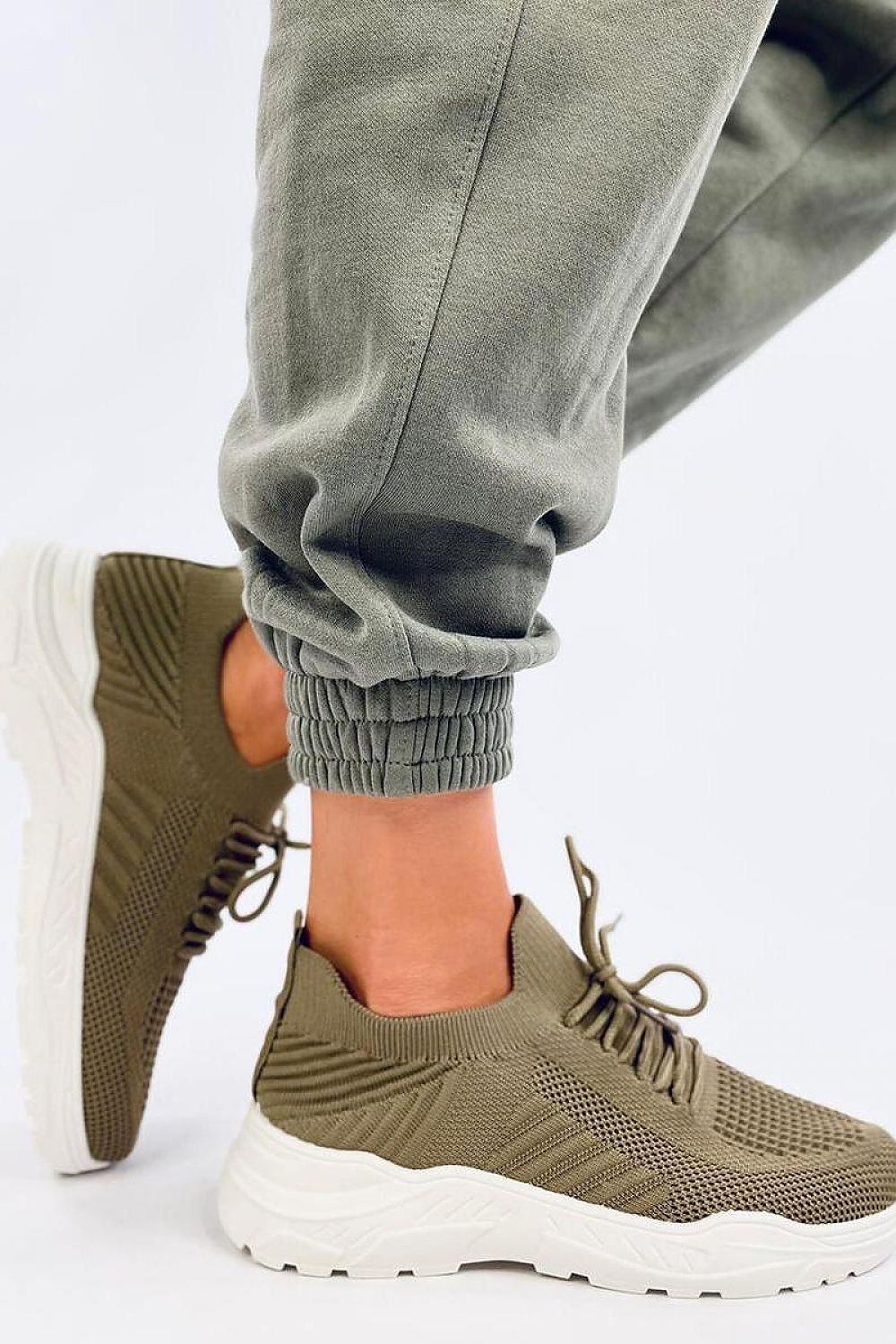 Sportschuhe Model 196039 Inello