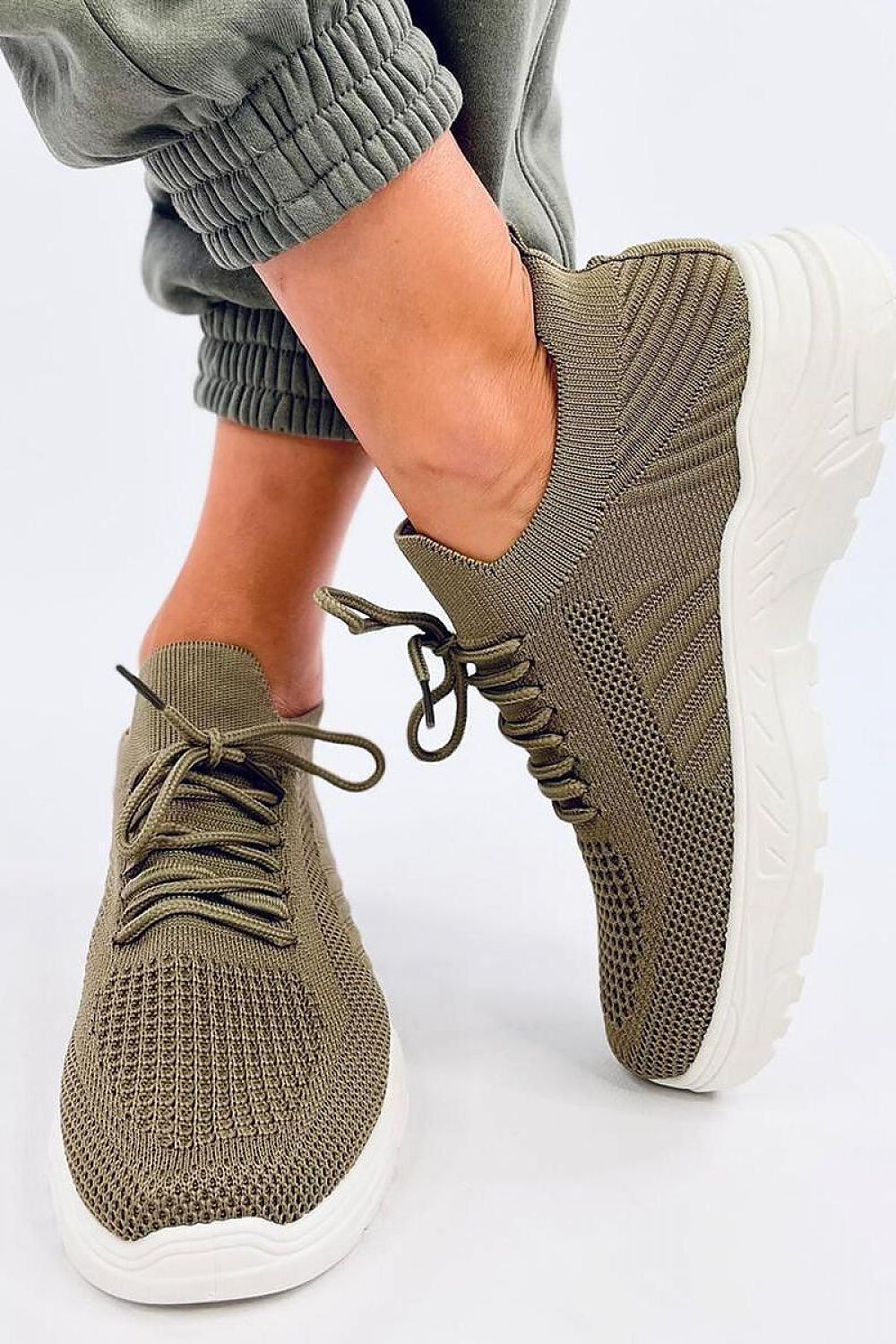 Sportschuhe Model 196039 Inello