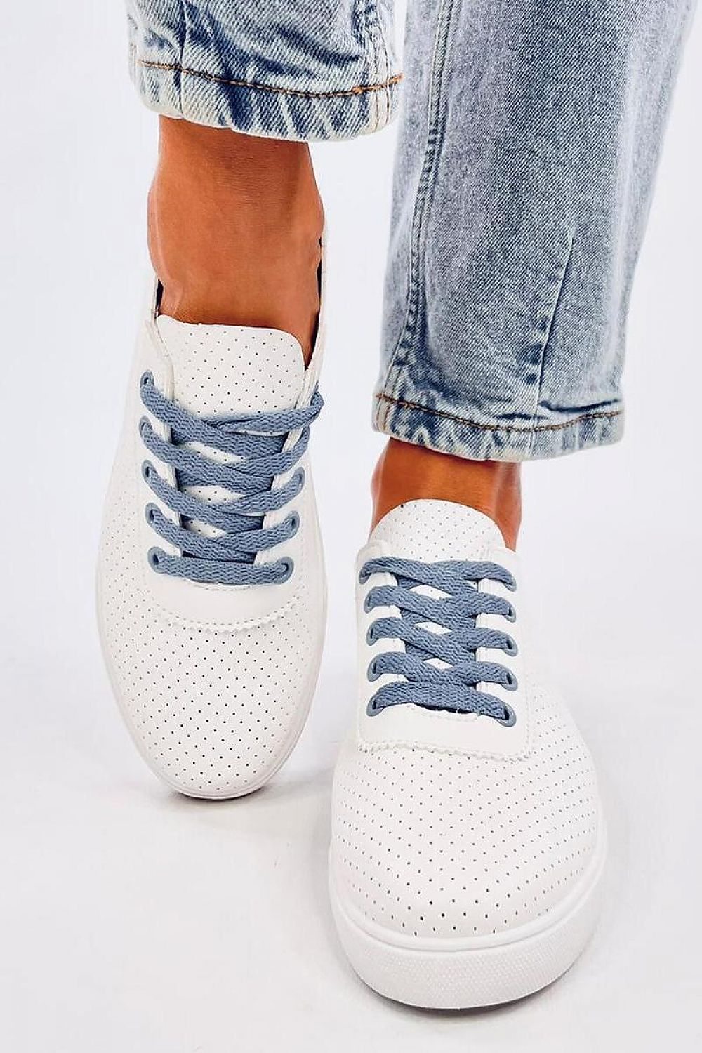 Sneakers Model 196064 Inello