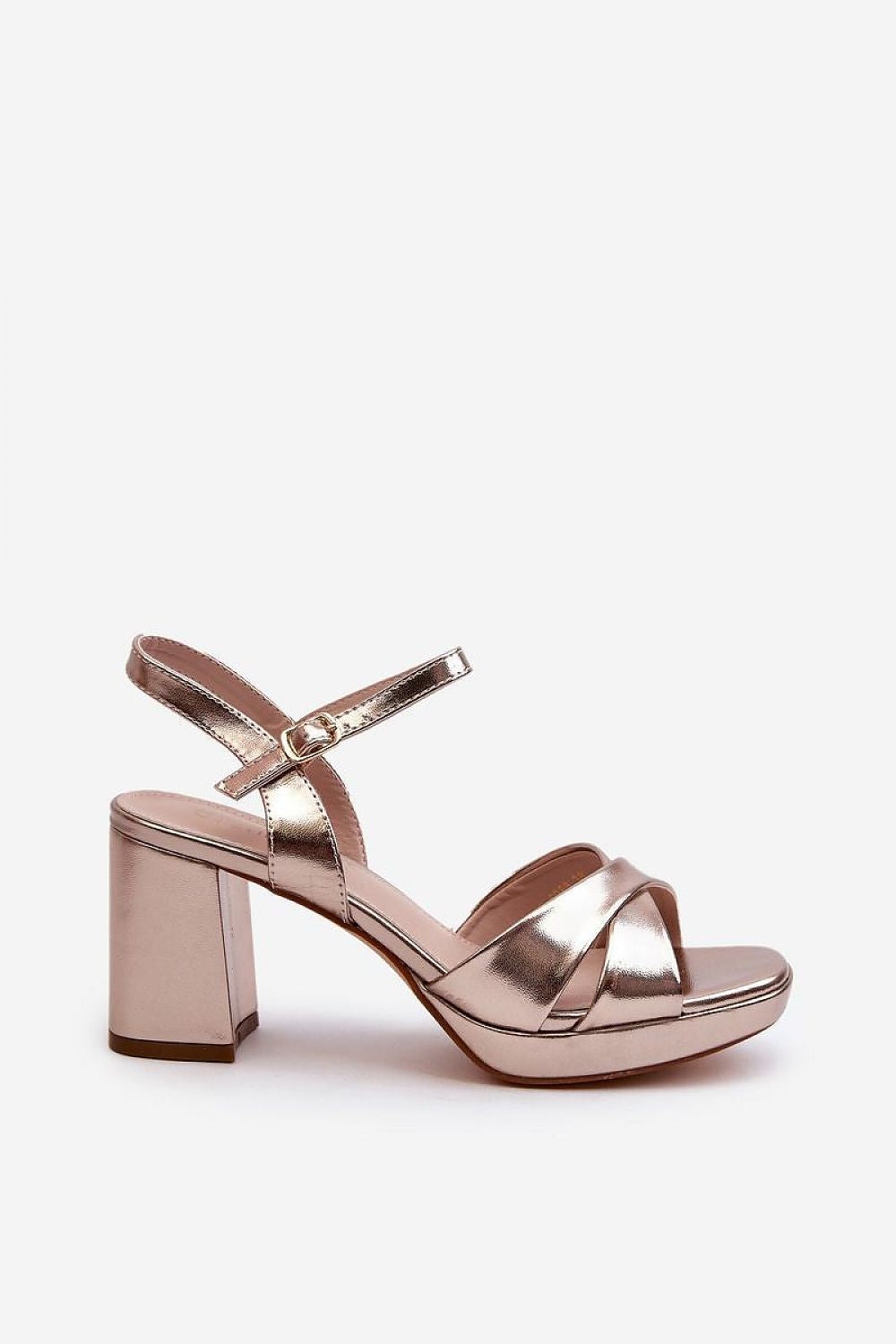 Sandalen mit Absatz Model 197082 Step in style