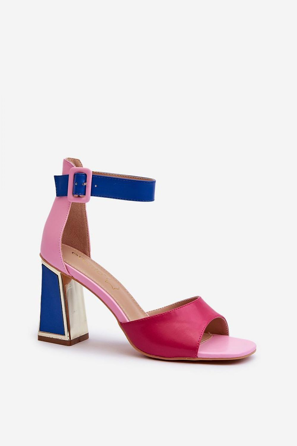 Sandalen mit Absatz Model 197087 Step in style