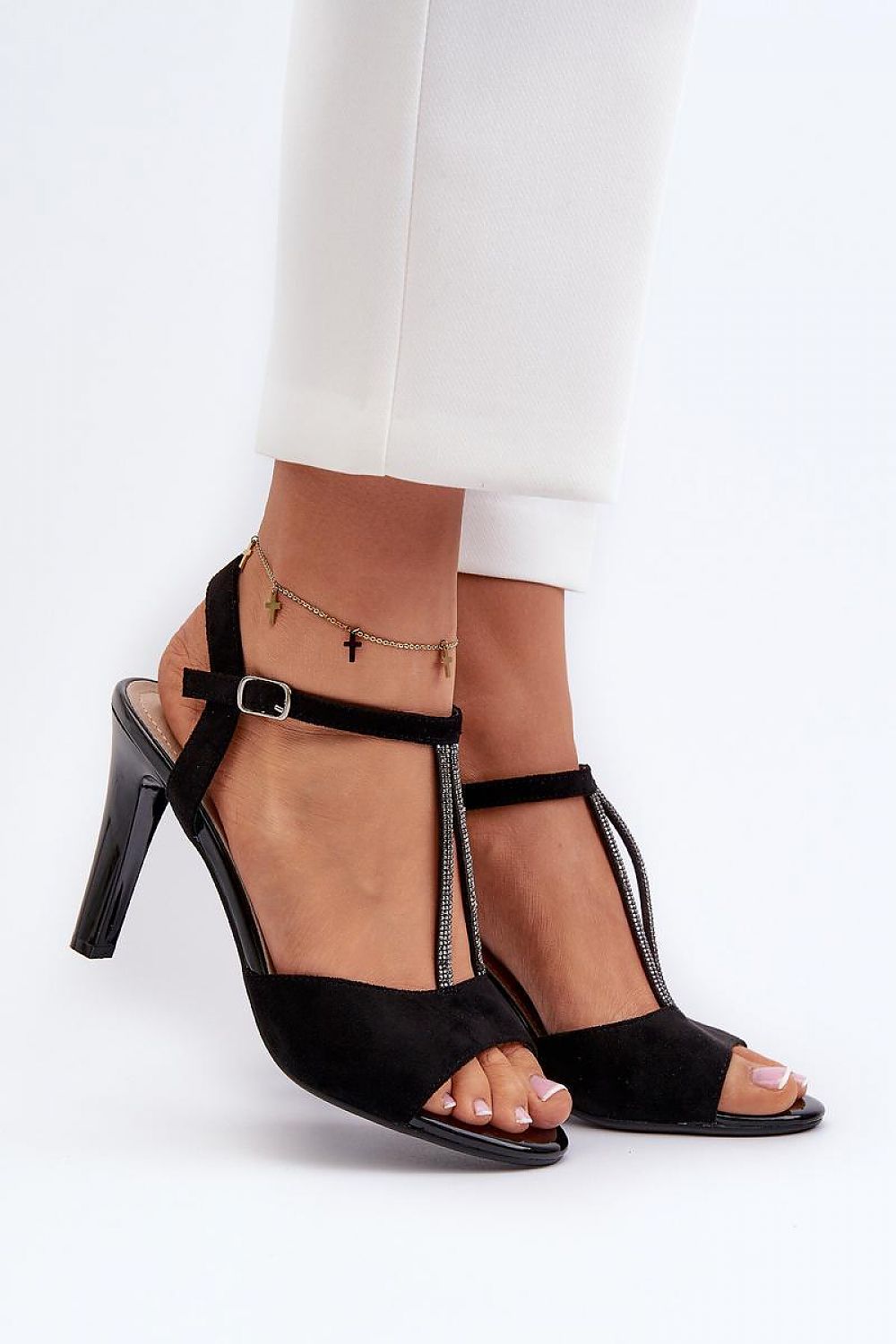 Sandalen mit Absatz Model 197092 Step in style