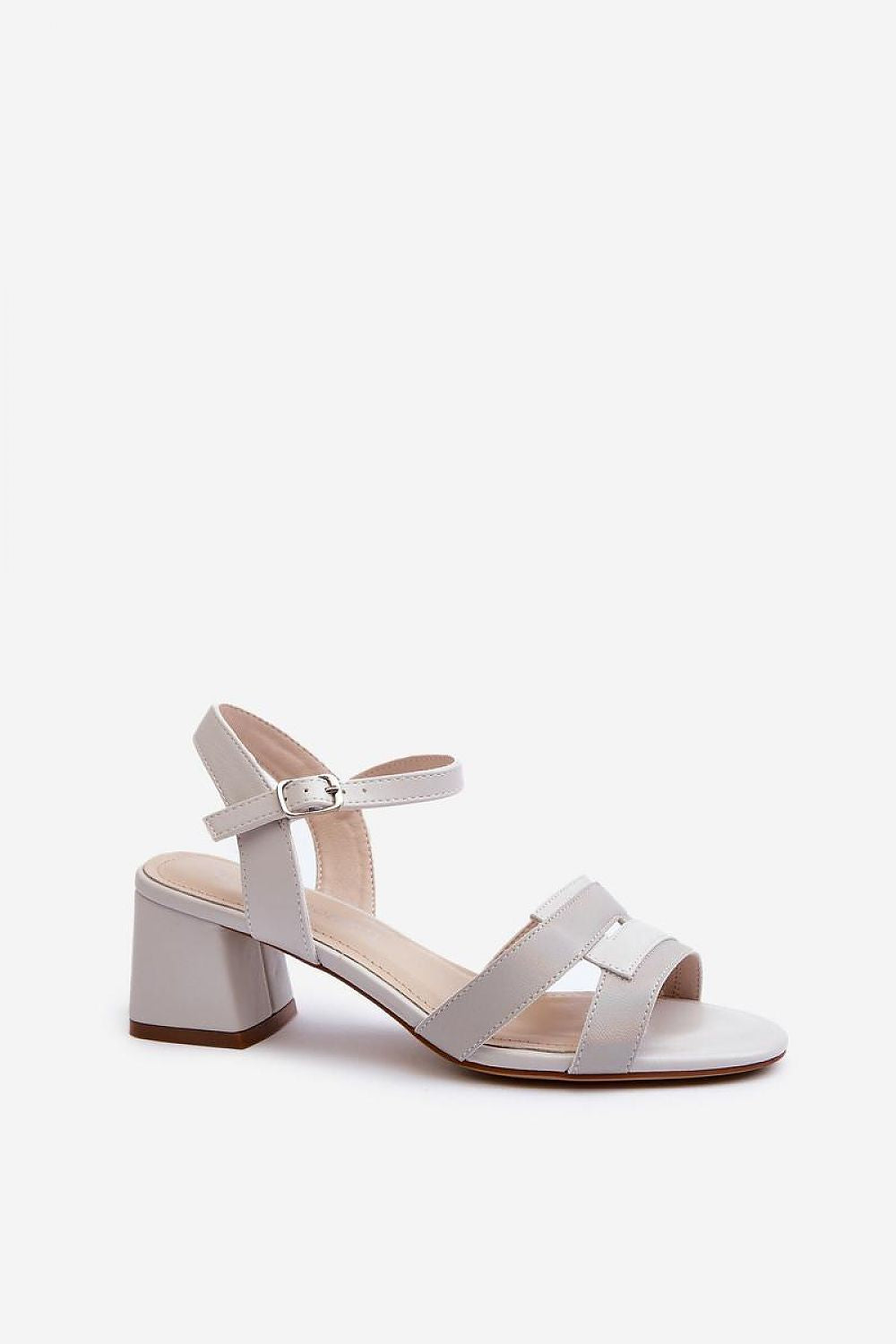 Sandalen mit Absatz Model 197094 Step in style