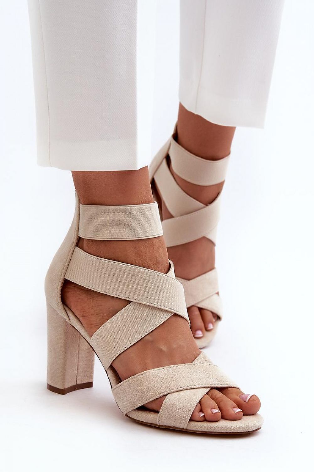 Sandalen mit Absatz Model 197178 Step in style