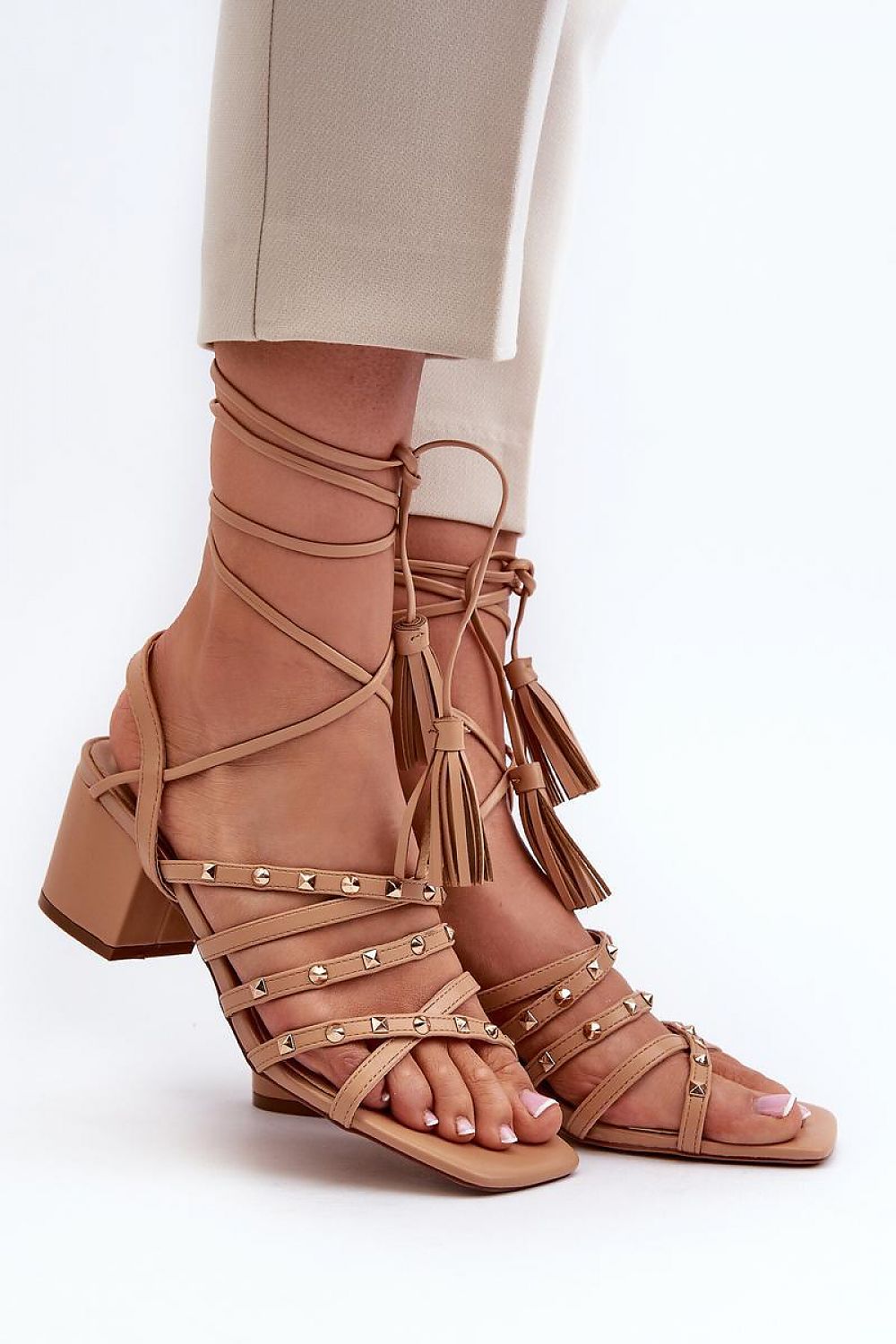 Sandalen mit Absatz Model 197582 Step in style