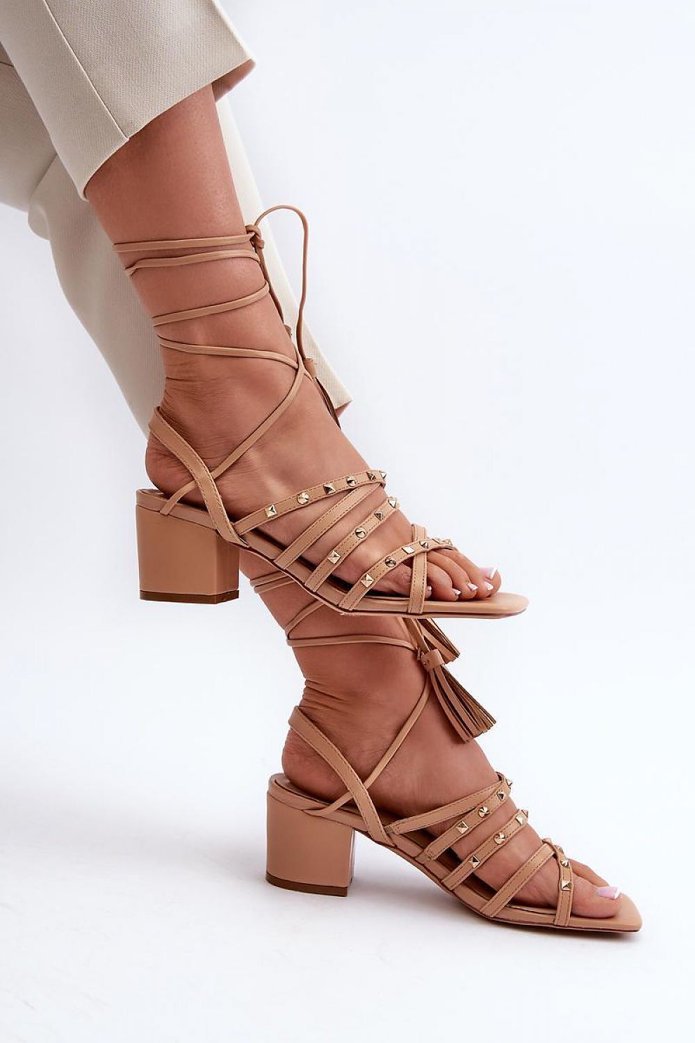 Sandalen mit Absatz Model 197582 Step in style