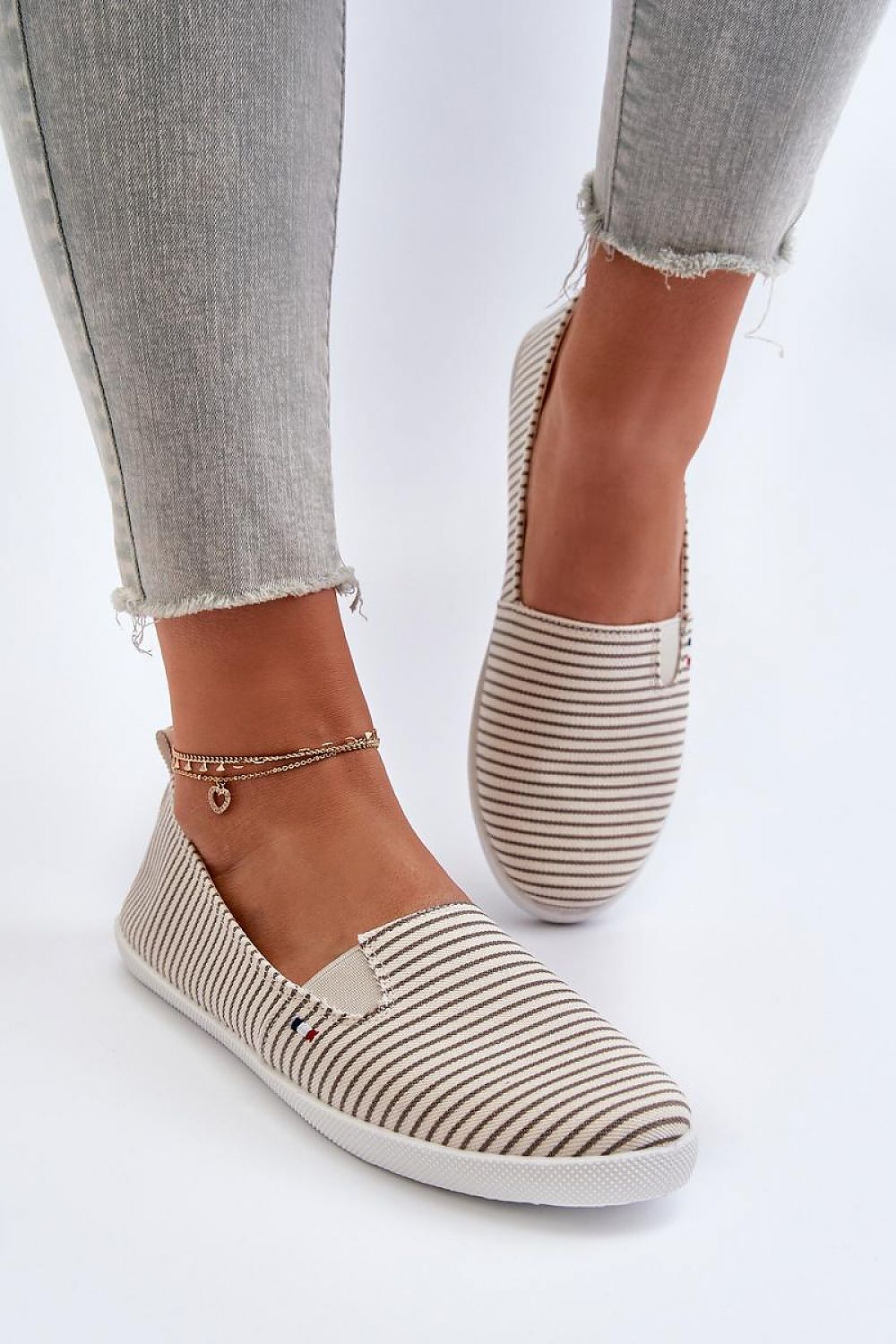 Sneakers Model 197894 Step in style