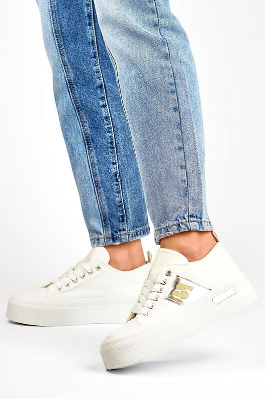 Sneakers Model 197979 PRIMO