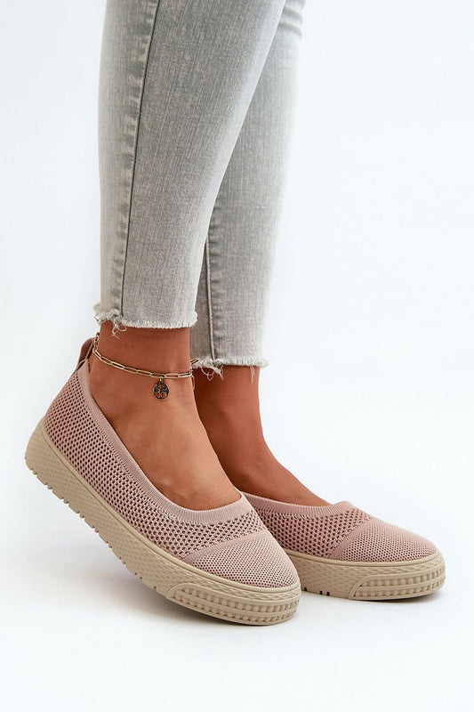 Sneakers Model 198469 Step in style