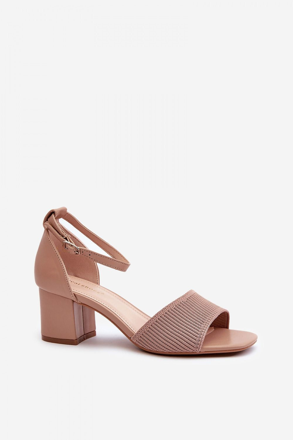 Sandalen mit Absatz Model 198687 Step in style