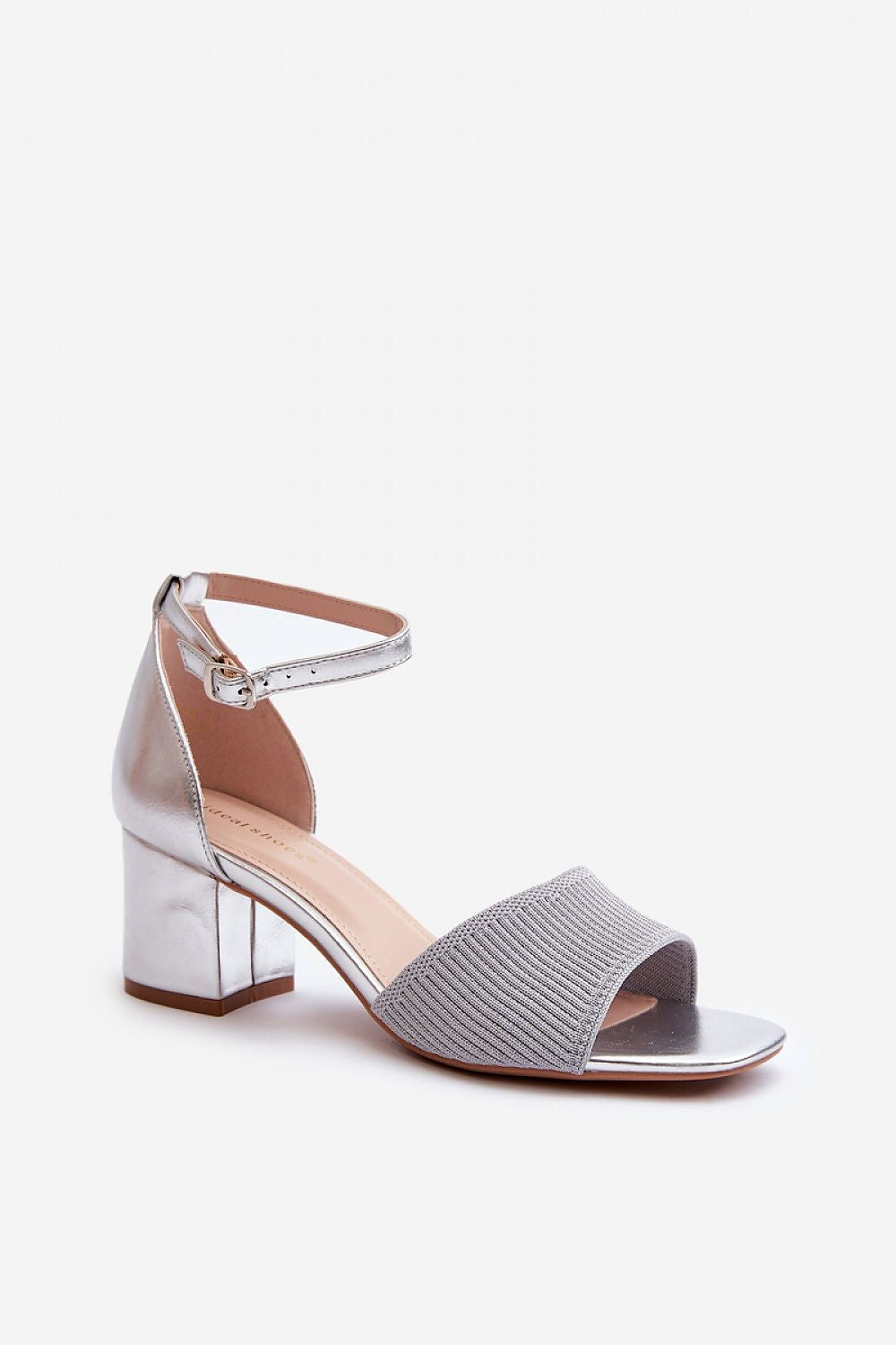 Sandalen mit Absatz Model 198688 Step in style