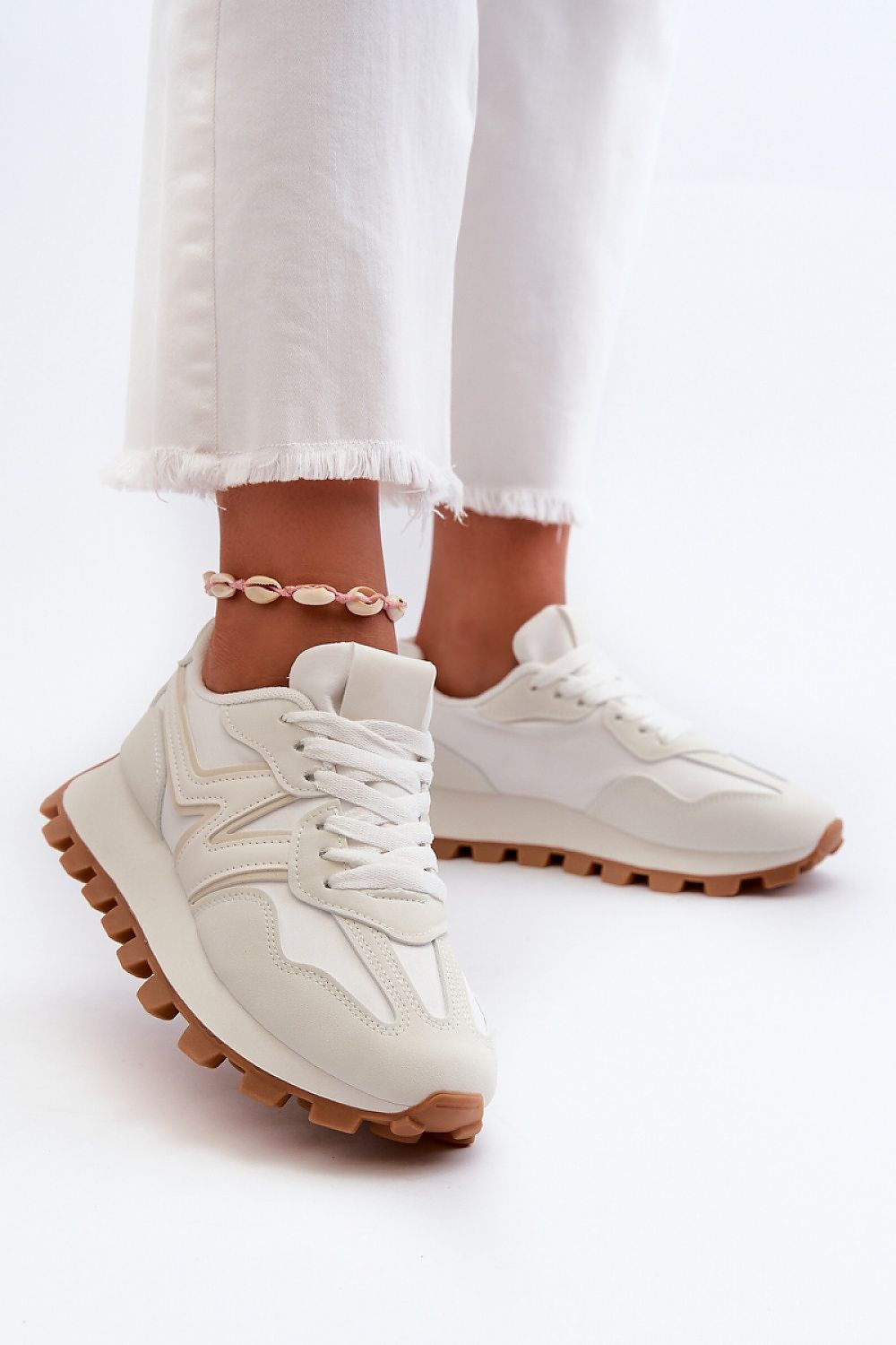 Sportschuhe Model 198718 Step in style