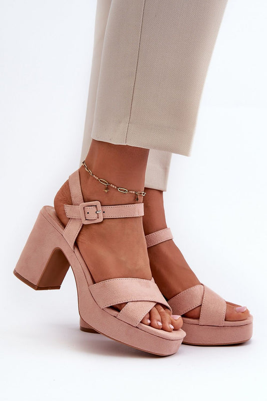 Sandalen mit Absatz Model 198783 Step in style