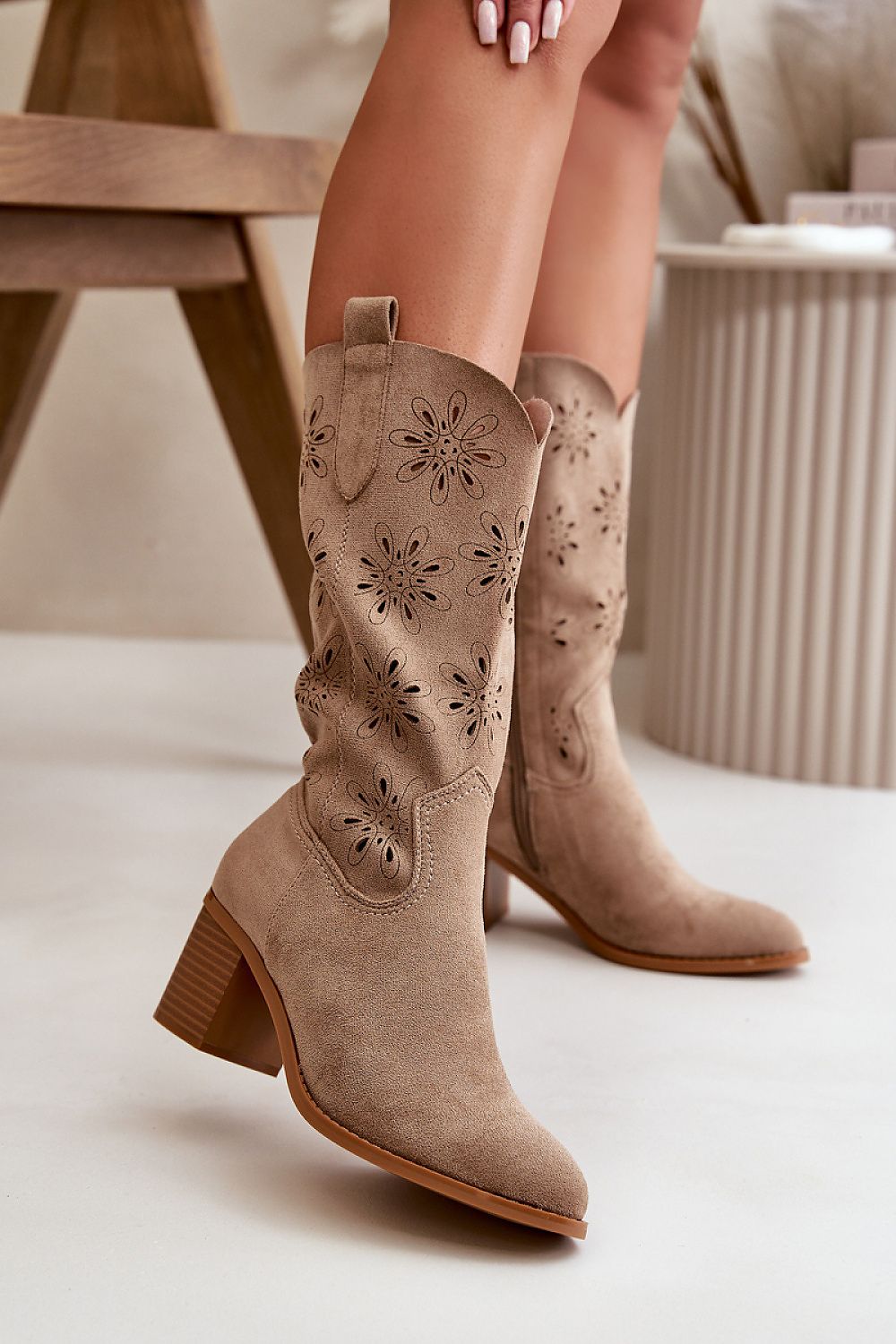 Durchbrochen Stiefel Model 199130 Step in style
