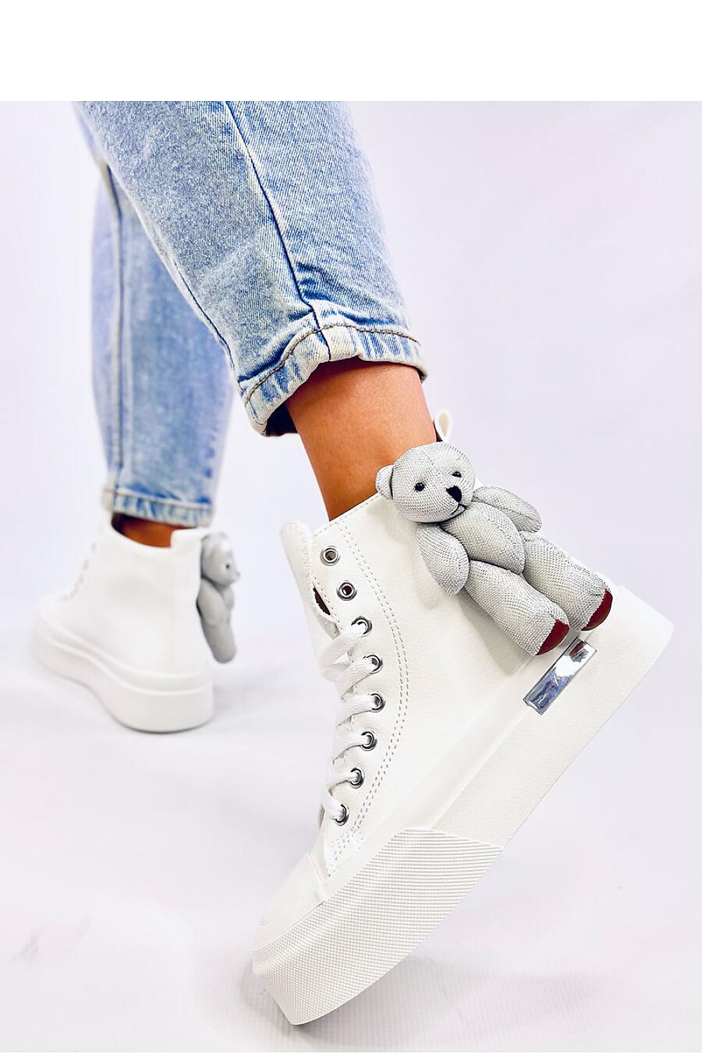 Sneakers Model 200664 Inello