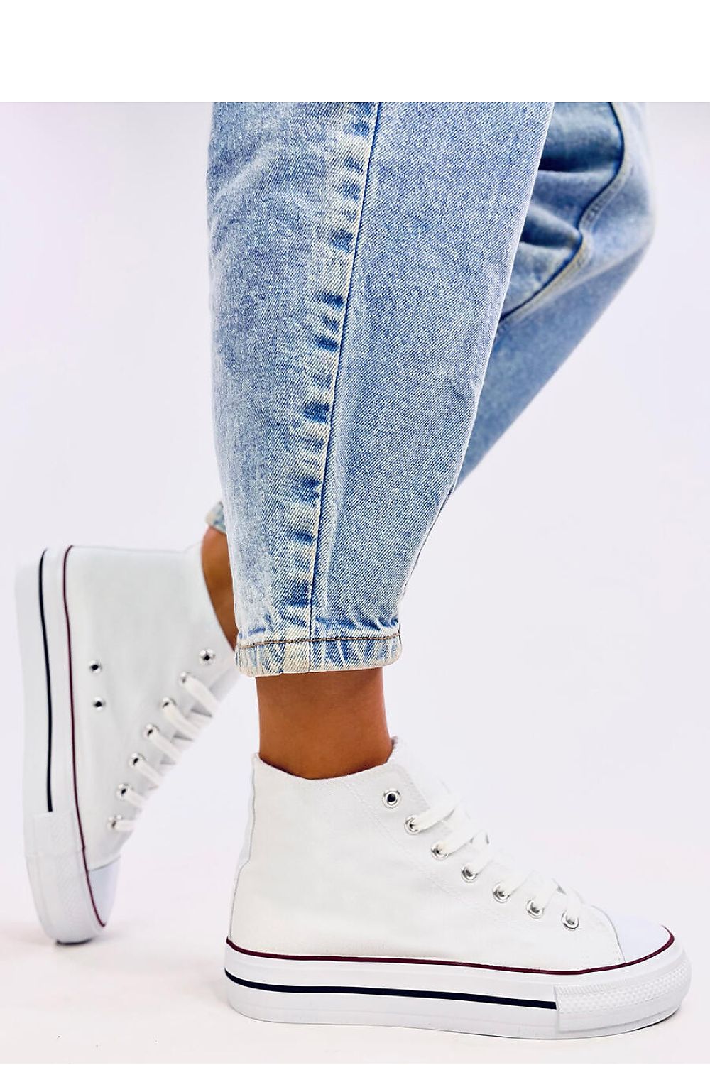 Sneakers Model 200783 Inello