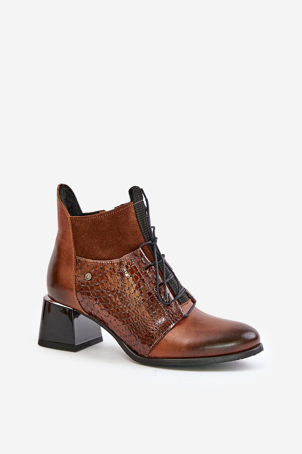 Stiefeletten mit Absatz Model 202812 Step in style