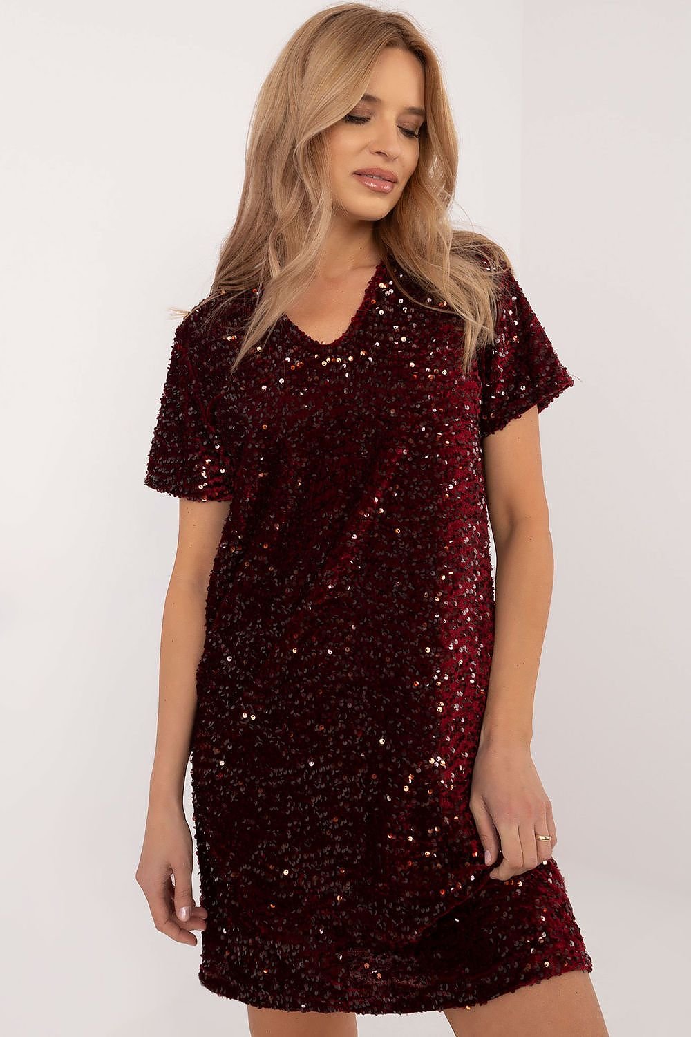 Kurzes Kleid Model 203737 Italy Moda