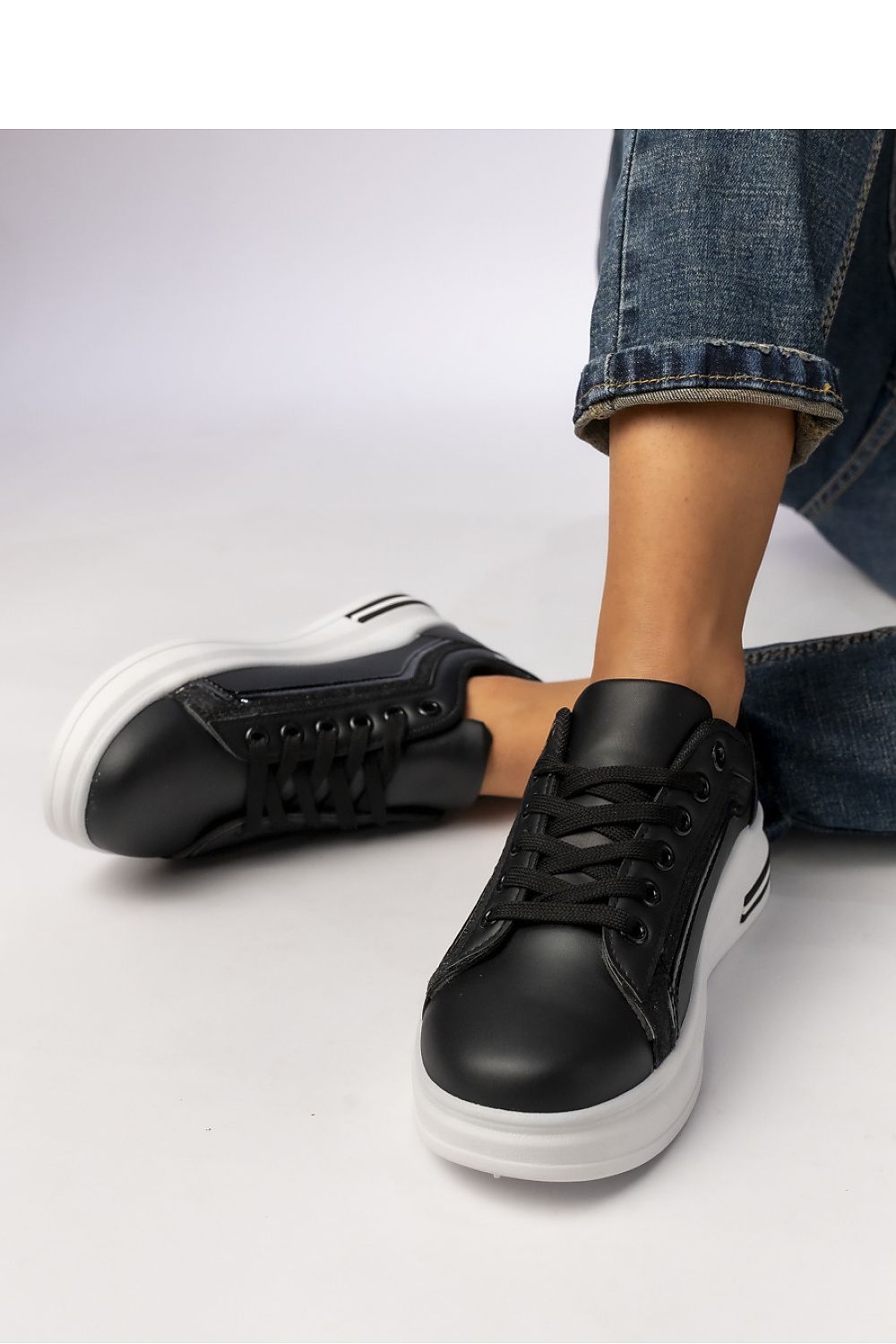  Sportschuhe model 210586 Inello 