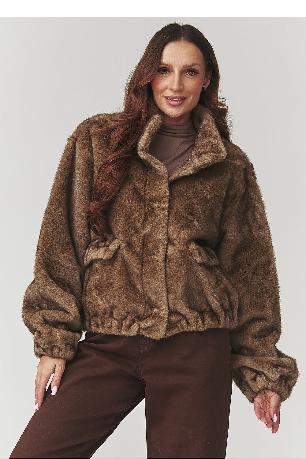  Jacke model 220777 Makadamia 