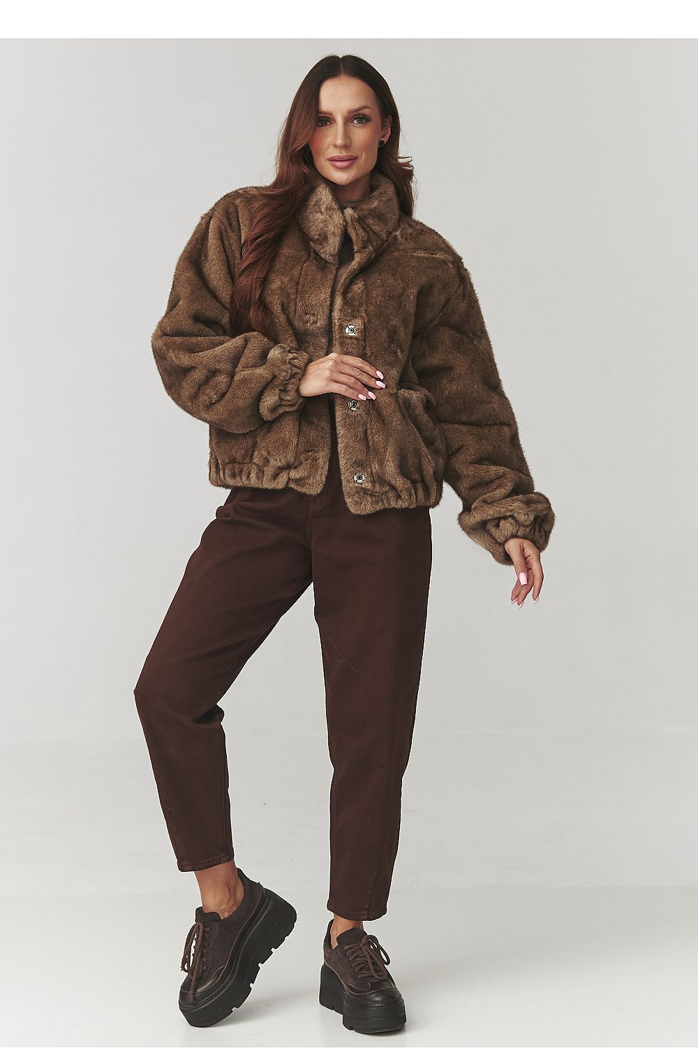  Jacke model 220777 Makadamia 