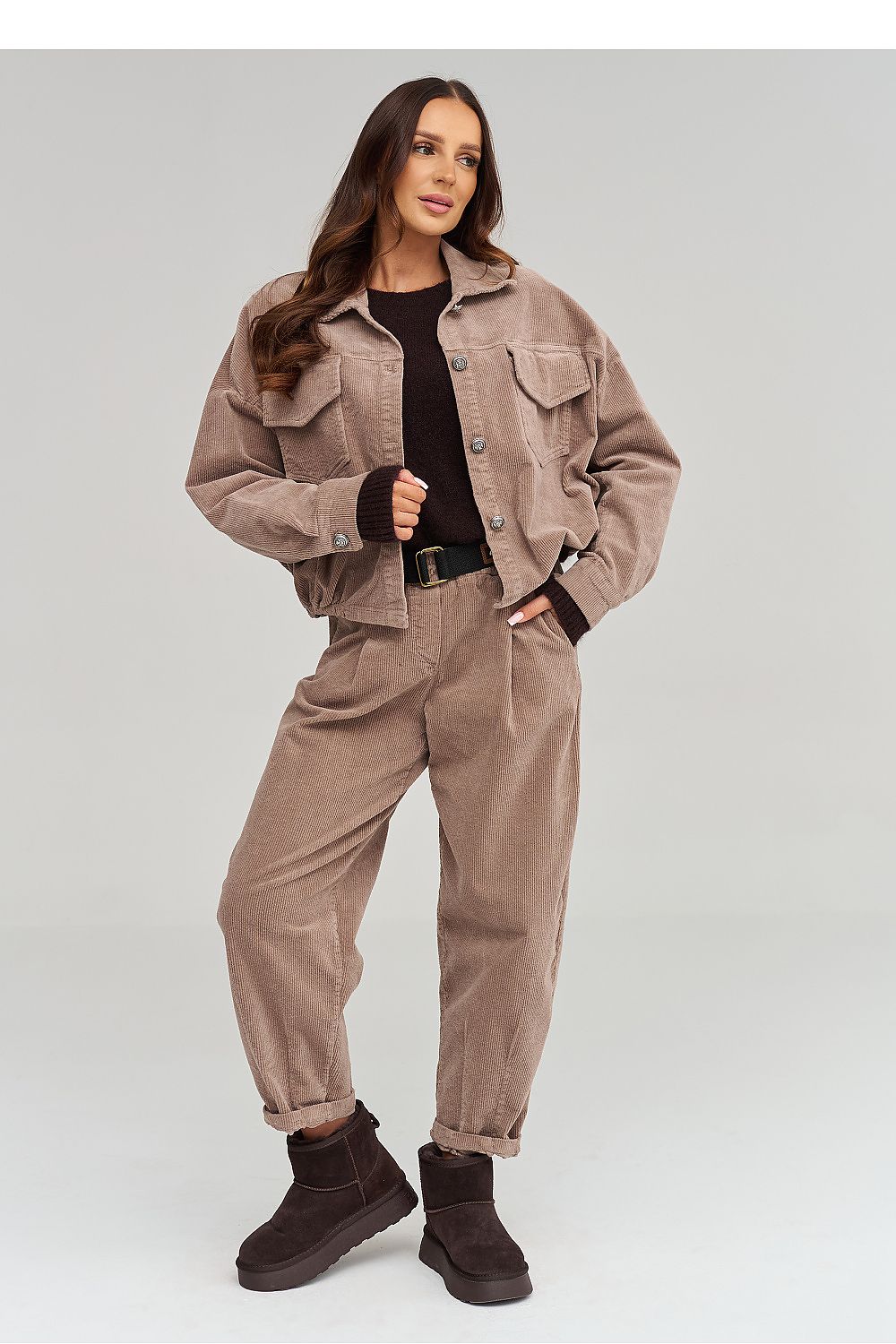  Cordhosen model 232015 Makadamia 