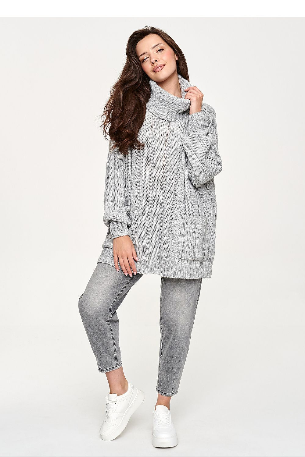  Rollkragenpullover model 232049 Makadamia 