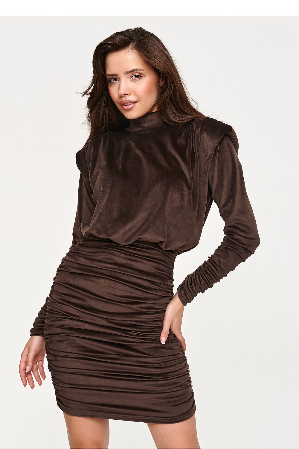  Kurzes Kleid model 232512 Makadamia 