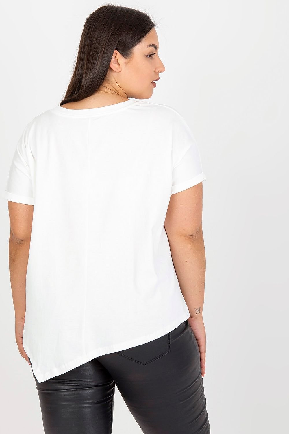 Plus-Size T-shirt Model 166725 Relevance