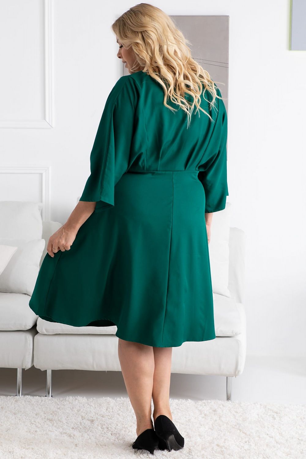 Plus-Size Kleider Model 168958 Karko