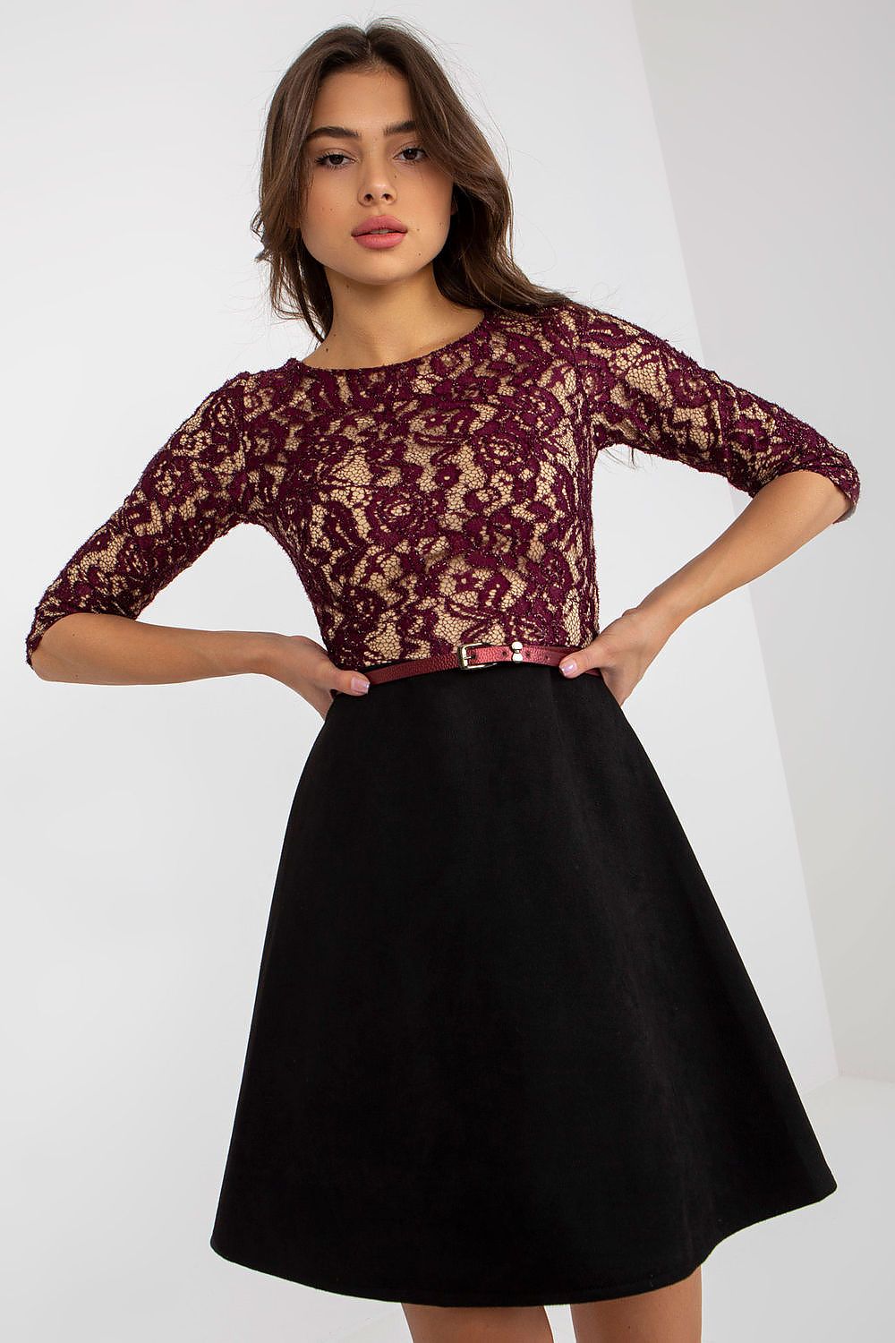 Abendkleid Model 174767 Lakerta