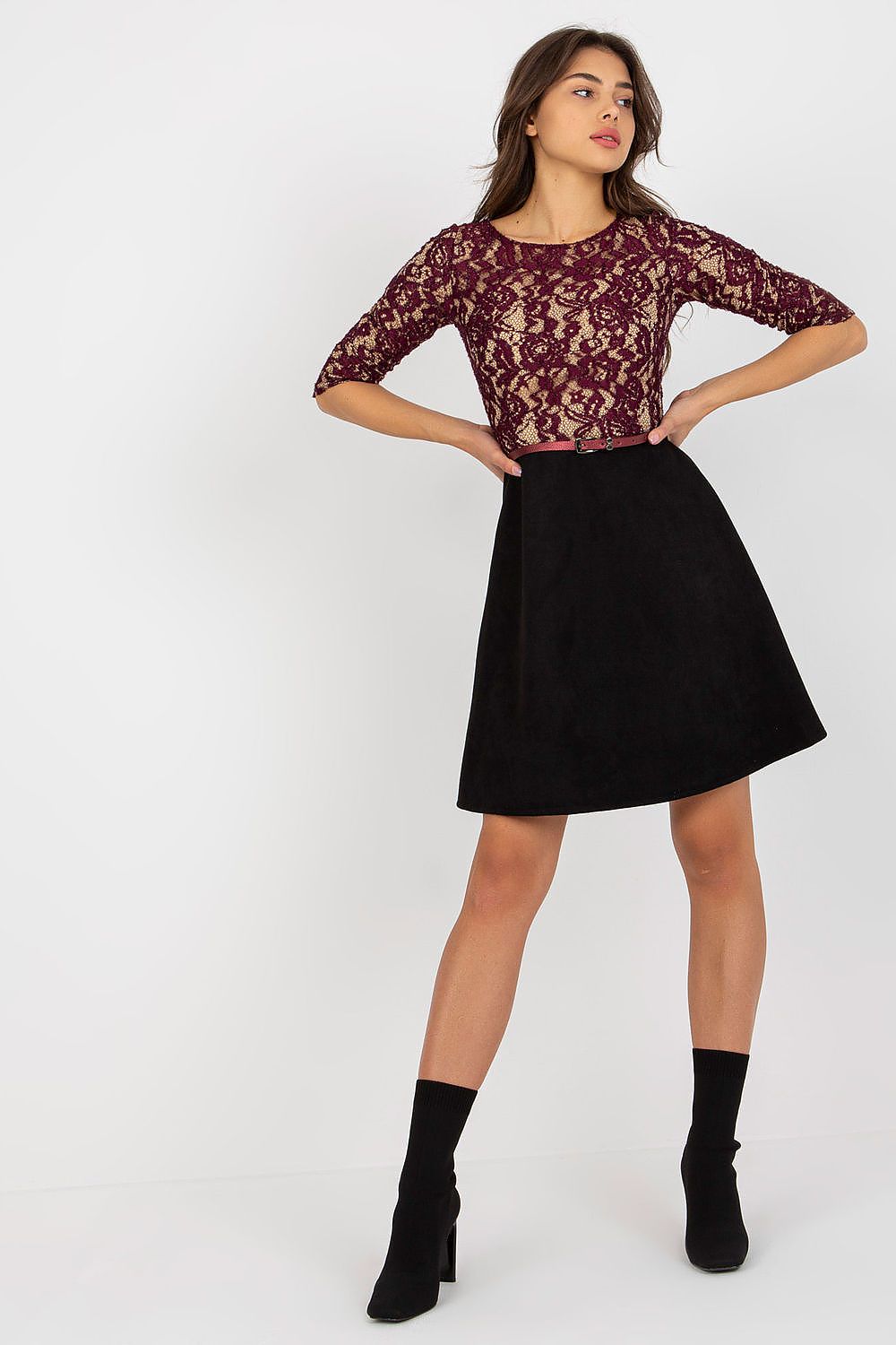 Abendkleid Model 174767 Lakerta