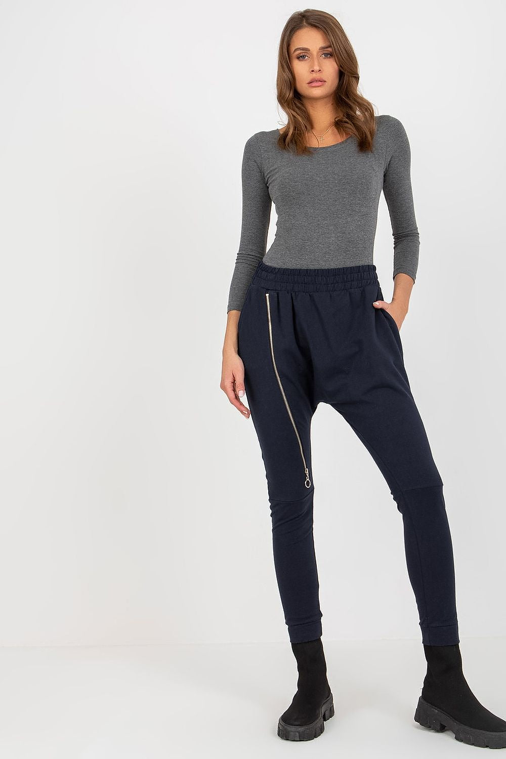 Sportanzug Hosen Model 174967 Ex Moda