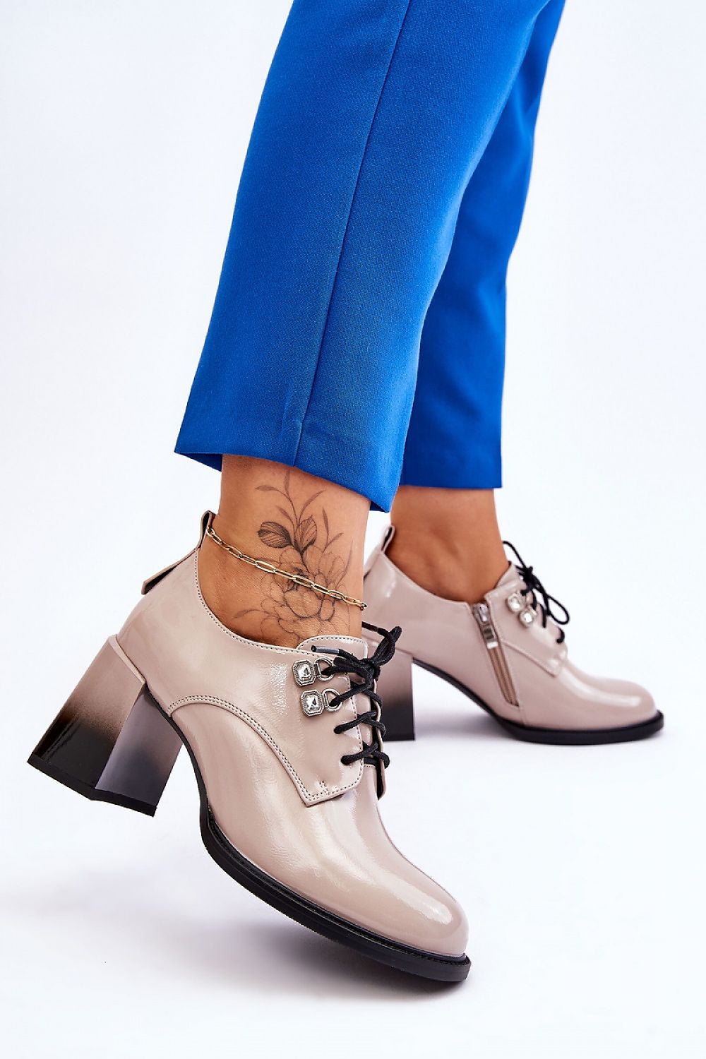 Schuhe mit Absatz Model 176402 Step in style