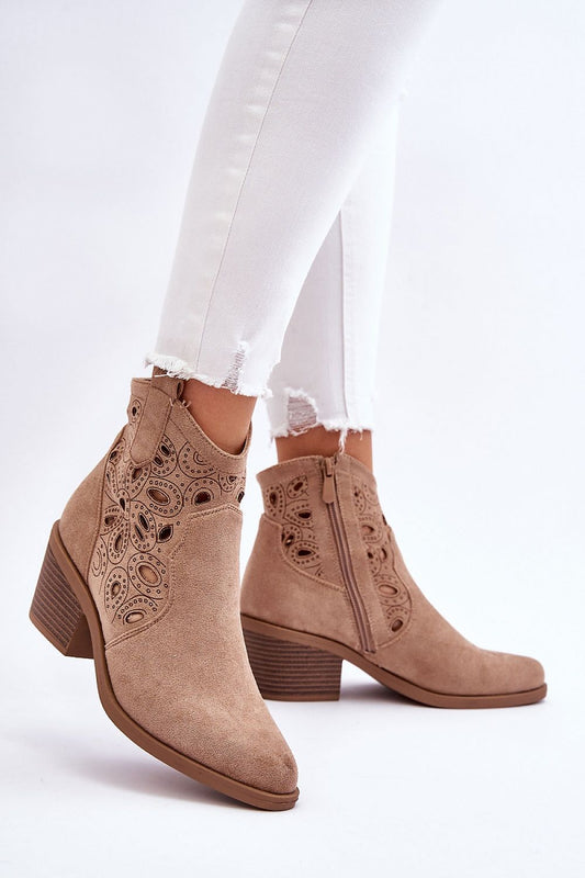 Stiefeletten mit Absatz Model 176822 Step in style
