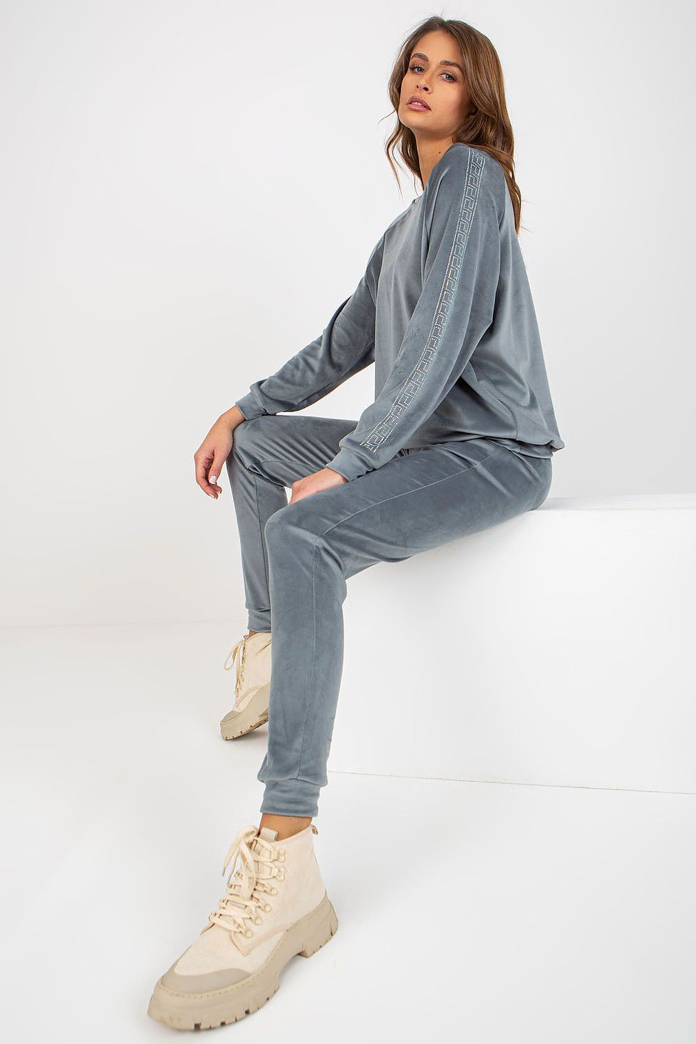 Set Model 177083 Relevance