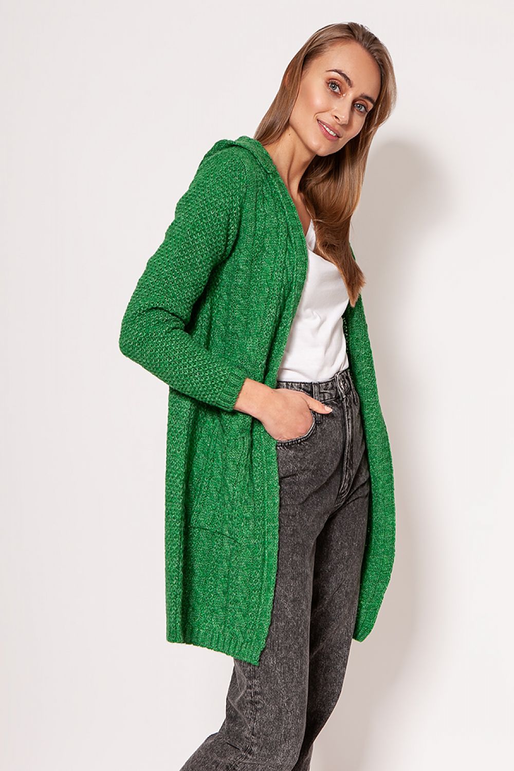 Cardigan Model 177138 MKM