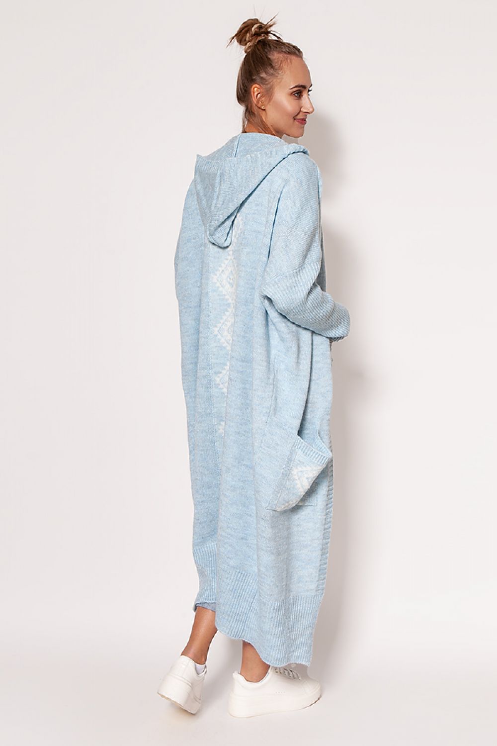 Cardigan Model 177142 MKM