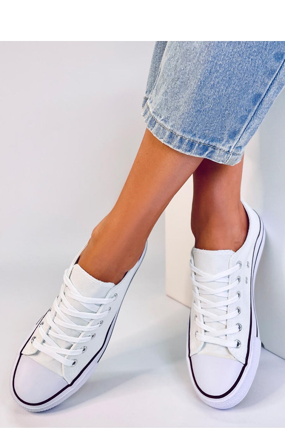 Sneakers Model 178739 Inello