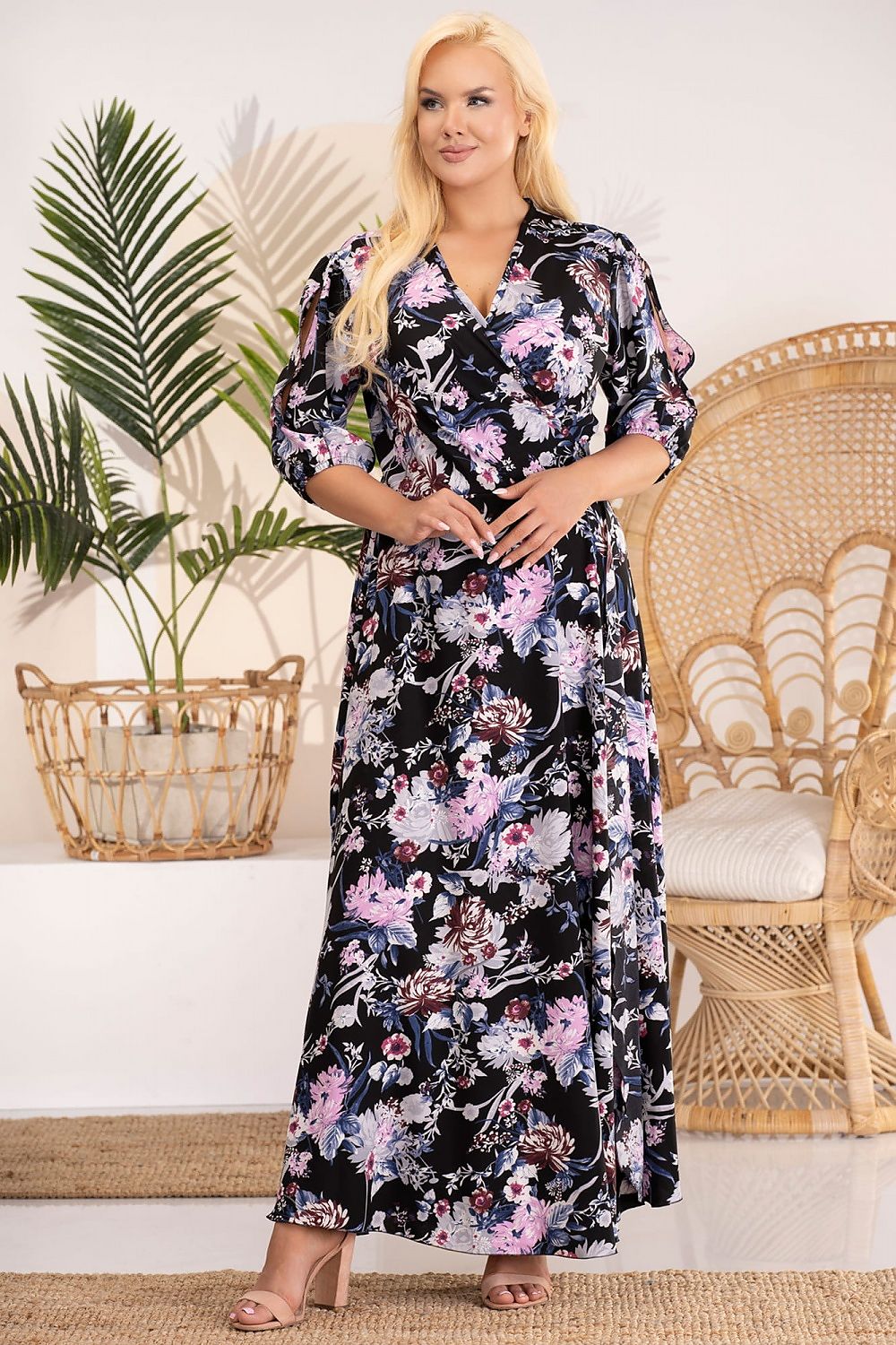 Plus-Size Kleider Model 183391 Karko