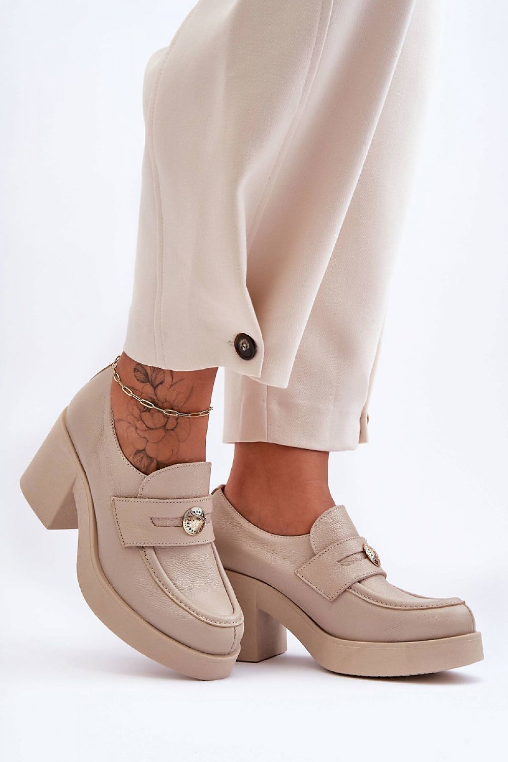 Schuhe mit Absatz Model 183949 Step in style