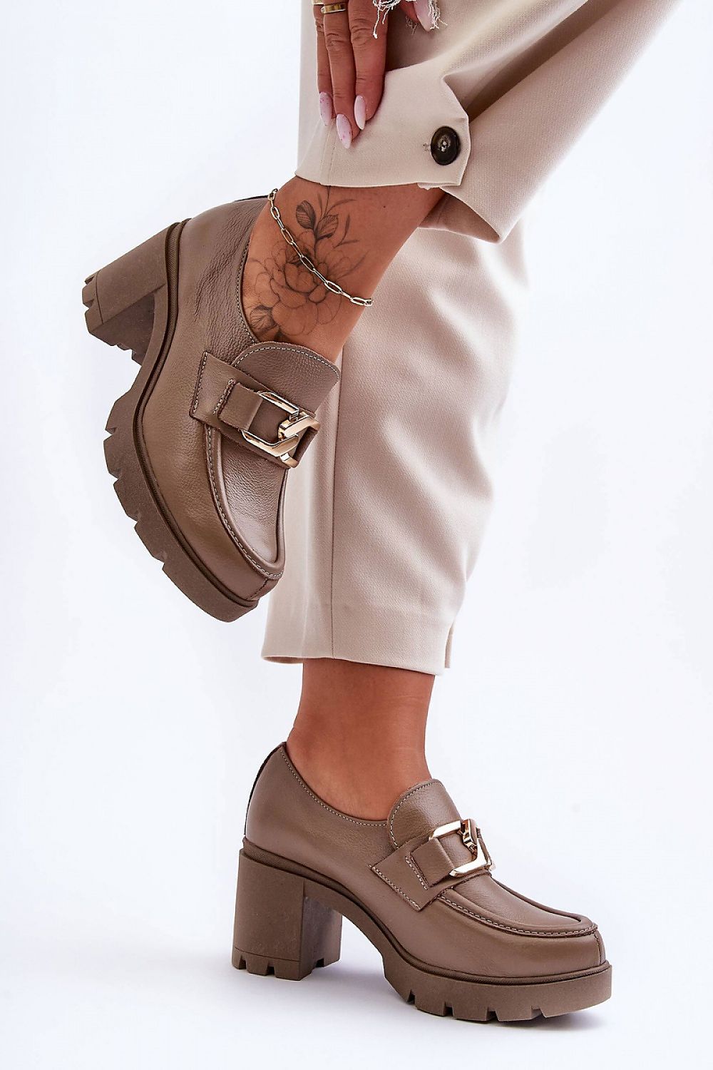 Schuhe mit Absatz Model 183958 Step in style
