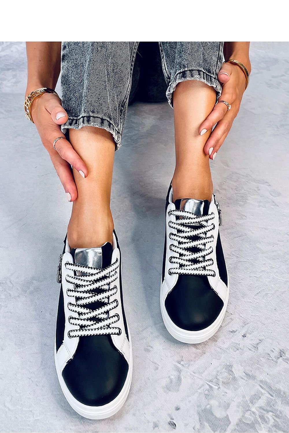 Sneakers Model 184227 Inello