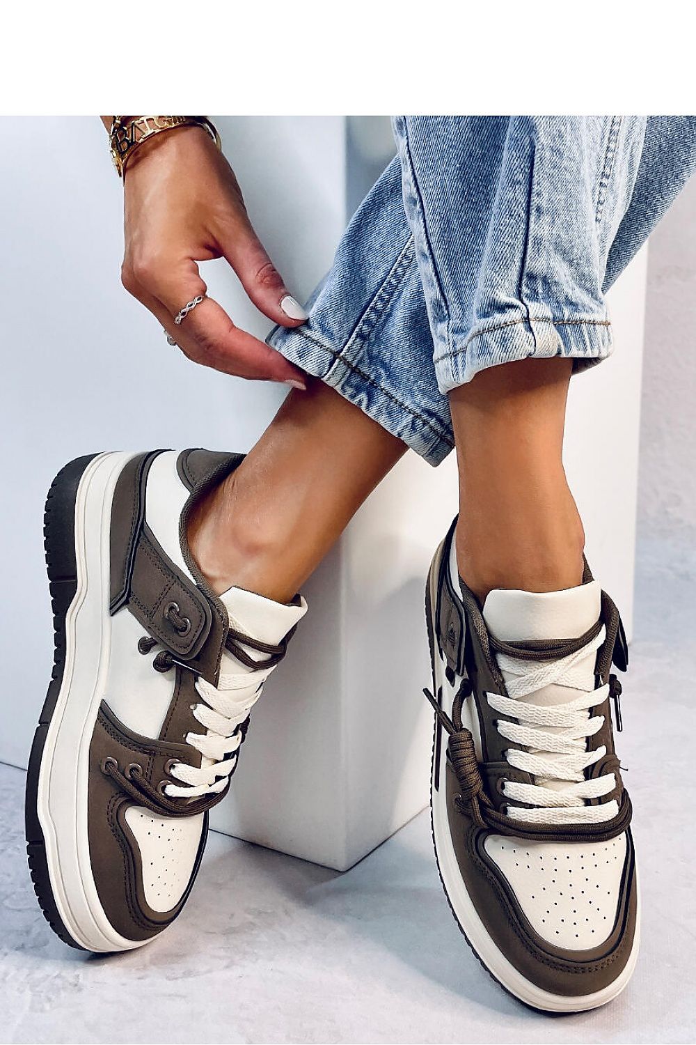 Sportschuhe Model 184357 Inello