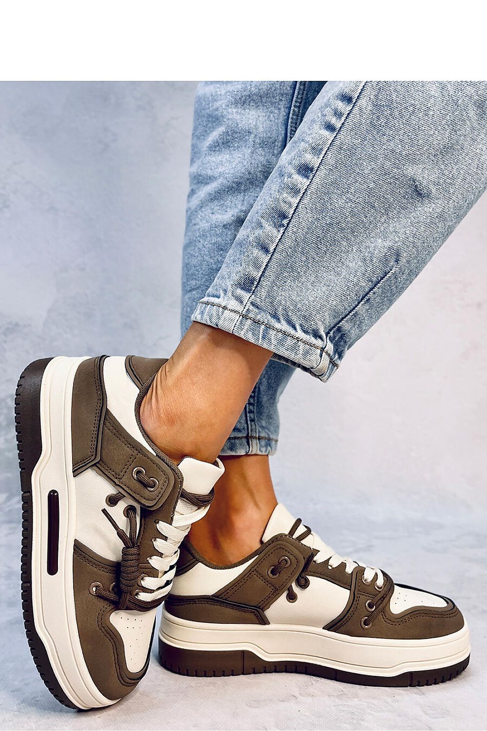 Sportschuhe Model 184357 Inello