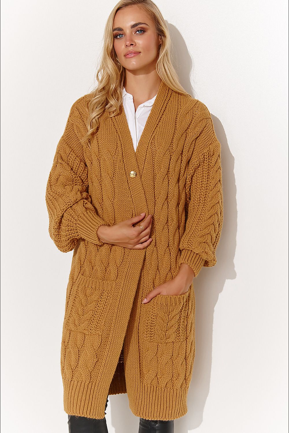 Cardigan Model 184390 Makadamia