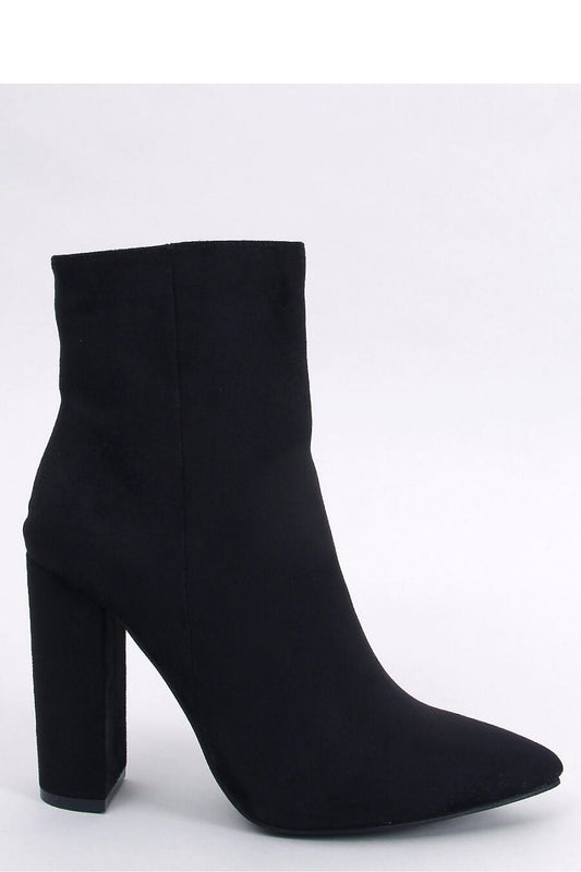 Stiefeletten mit Absatz Model 184538 Inello